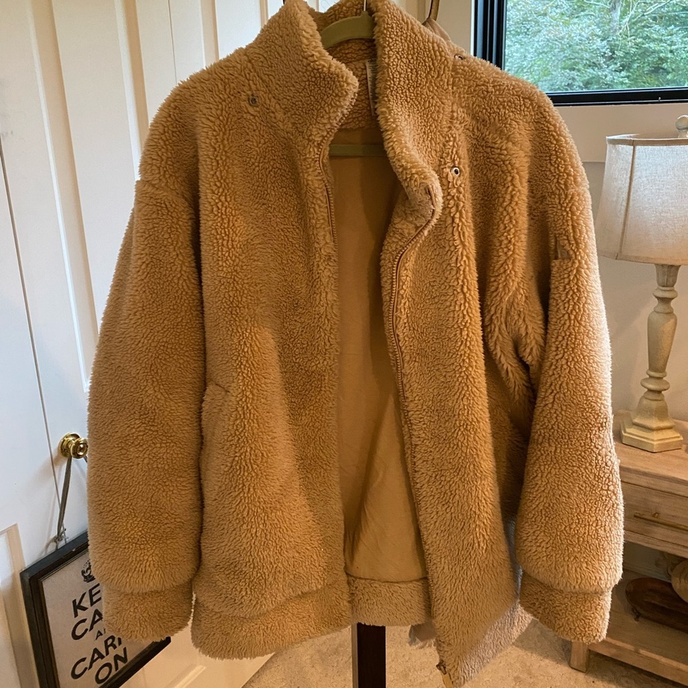 Alo Jacket